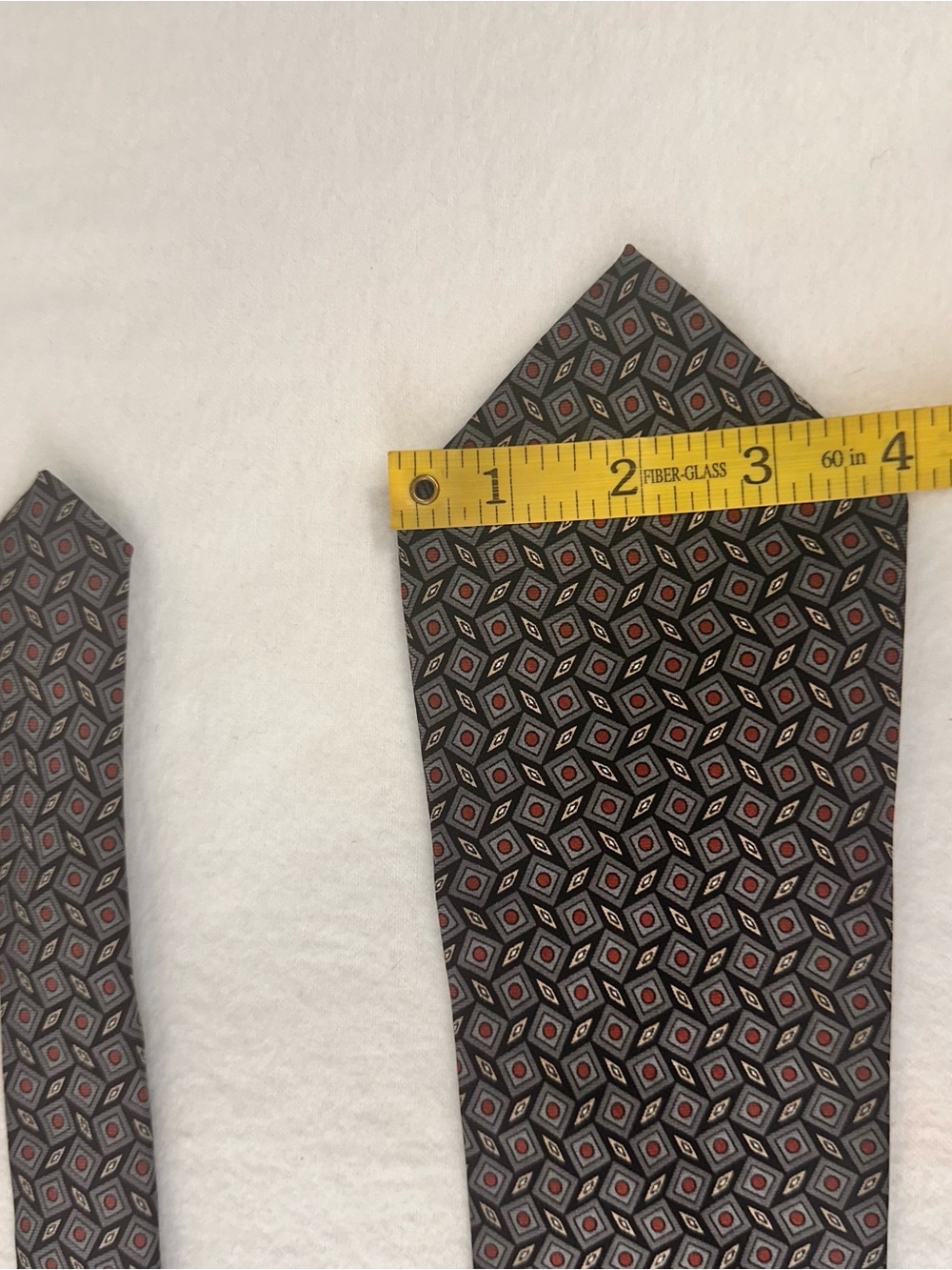 Classic Geometric Grey Men's Tie with Red Accents - Picture 8 of 8